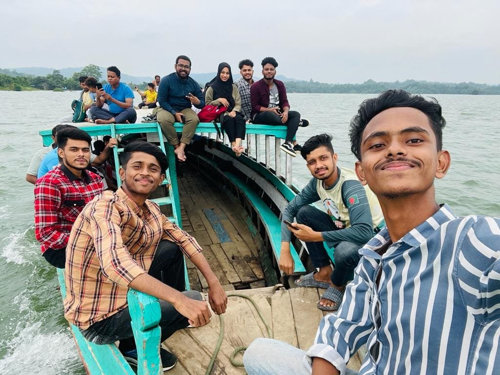 Sunnah Digital Agency team and workspace